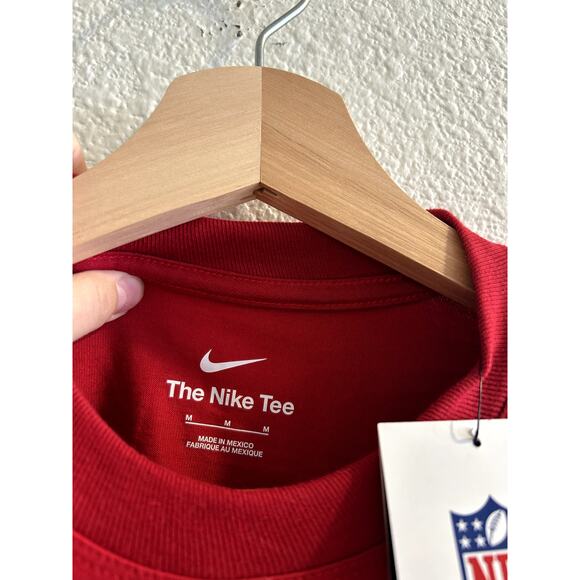 San Francisco 49ers Women's Red Nike Boxy Crop Tee M NWT - Picture 4 of 7